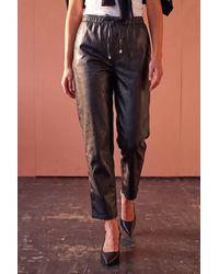Roman - Petite Faux Leather Textured Drawstring Trouser - Lyst