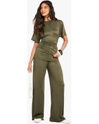 Boohoo - Supersoft Fitted Waist T-Shirt And Straight Leg Trouser Set - Lyst
