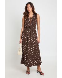 Boohoo - Polka Dot Tie Front Midaxi Dress - Lyst