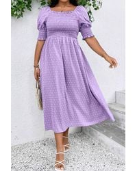 Azura Exchange - Midi-Kleid Mit Puffärmel Und Gepunkteter Textur - Lyst