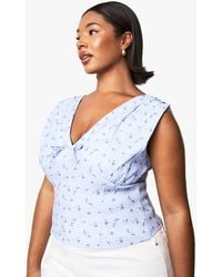 Boohoo - Plus Ditsy Tie Detail Corset Top - Lyst