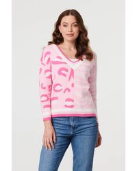 Izabel London - Animal Print Long Sleeve V-Neck Jumper - Lyst
