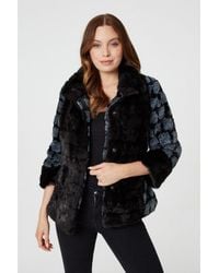 Izabel London - Faux Fur 3/4 Sleeve Cropped Jacket - Lyst