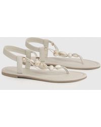 Boohoo - Beaded Toe Post Sandals - Lyst