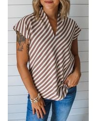 Azura Exchange - Gestreiftes V-Ausschnitt Kurzarmoberteil - Lyst