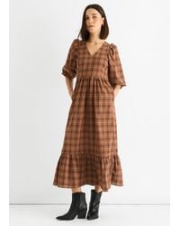 Gini London - Braunes Baumwoll-Midi-Kleid Mit Puffärmeln Und V-Ausschnitt - Lyst