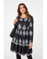 Izabel London - Printed Knee Length Long Sleeve Dress - Lyst