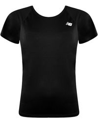 New Balance - Short Sleeve Round Neck Core Run T-Shirt Wt93868 Bk - Lyst