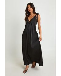 Boohoo - Lace Trim Halterneck Trapeze Maxi Dress - Lyst