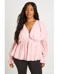 Boohoo - Plus V Neck Blouson Sleeve Volume Smock Top - Lyst