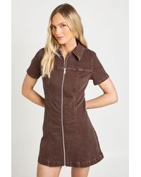 Boohoo - Petite Short Sleeve Zip Front Denim Dress - Lyst