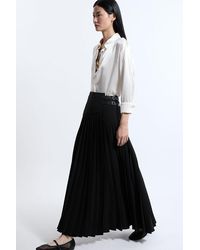 Karen Millen - Tailored Crepe Pleated Buckle Detailed Maxi Skirt - Lyst