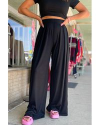Azura Exchange - Schwarzes Slim Fit Crop Top Und Plissierte Weite Hosen Set - Lyst