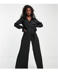 In The Style - Exclusive Satin Wrap Detail Pleated Wide Leg Jumpsuit With Belt - Lyst