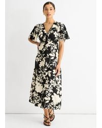 Gini London - Mono Ruffle V Neck Viscose Midi Dress - Lyst