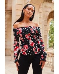 Sosandar - Floral Print Shirred Body Bardot Top - Lyst