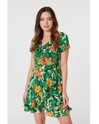 Izabel London - Floral V-Neck Short Skater Dress Viscose - Lyst