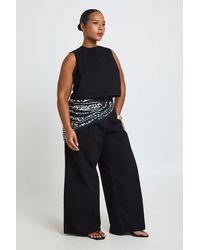 Boohoo - Plus Cotton Twill Wide Leg Trousers - Lyst