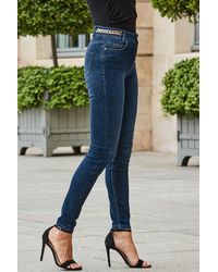 Sosandar - Dark Chain Detail Skinny Jeans - Lyst