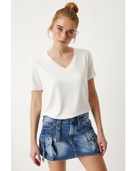 Happiness İstanbul - V-Neck Short Sleeve Plain T-Shirt - Lyst
