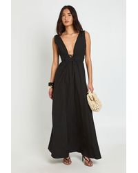 Boohoo - Deep V Front Tie Maxi Skater Dress - Lyst