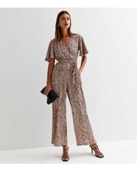Gini London - Satin Tier Engel Ärmel Wrap Jumpsuit - Lyst
