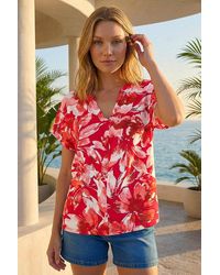 Roman - Floral Print Notch Neck T-Shirt - Lyst