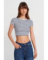 Dilvin - Striped Crop Top Blouse - Lyst