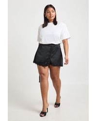 Boohoo - Plus Lace Trim Skort - Lyst
