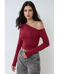 Hiccup - Asymmetrical Neck Long Sleeve Slim Fit Top - Lyst