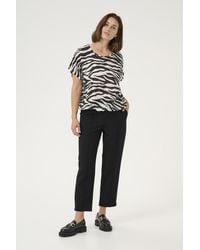Kaffe - Mouwloos Shirt Loose Fit Black/chalk Animal Print - Lyst