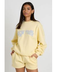 Boohoo - New York Bow Applique Crew Neck Sweatshirt Short Tracksuit - Lyst