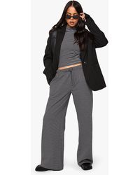 Boohoo - Striped Straight Leg Trouser - Lyst