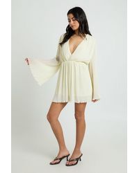 Boohoo - Plisse Ruffle Hem Plunge Front Skater Dress - Lyst