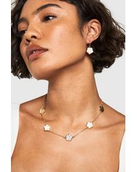 Boohoo - Enamel Embellished Flower Detail Necklace - Lyst