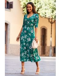 Sosandar - Floral Print Ruched Front Midi Jersey Dress - Lyst