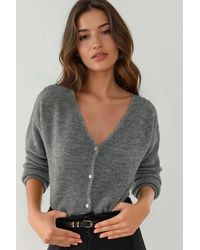 Hiccup - Ultra Soft V-Neck Buttoned Dual-Use Cardigan - Lyst
