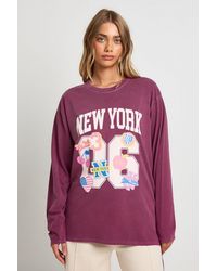 Boohoo - Stickered Varsity Printed Oversized Long Sleeve T-Shirt - Lyst