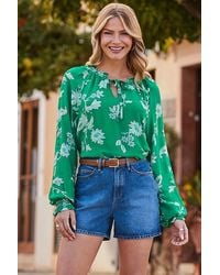 Sosandar - Petite Floral Print Tie Detail Blouse - Lyst