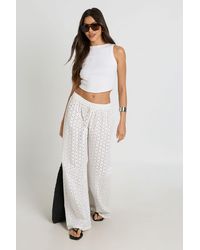 Boohoo - Broderie Low Rise Wide Leg Trouser - Lyst