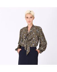 Smart & Joy - Ascot-tie Blouse En Kunst-deco Print - Lyst