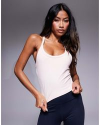 4505 - Icon Soft Touch Yoga Cami With Inner Bra And Adjustable Straps - Lyst