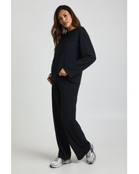 Boohoo - Maternity Long Sleeve T-Shirt & Wide Leg Trouser Co-Ord - Lyst
