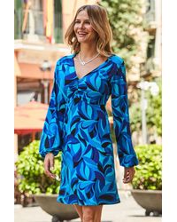 Sosandar - Swirl Print V Neck Ruched Front Shift Jersey Dress - Lyst