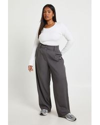 Boohoo - Plus Woven Tailored Barrel Leg Trouser - Lyst