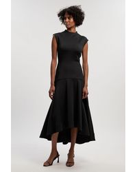 Karen Millen - Scuba Dipped Ruffle Hem Woven Maxi Dress - Lyst