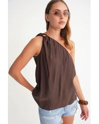 MixRay - Asymmetrical Collar Accessory Detailed Top - Lyst