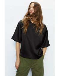 Warehouse - Relaxed Fit Boxy Satin Tee - Lyst