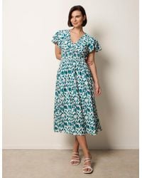 Blue Vanilla - Printed V Neck Frill Sleeve Midi Dress - Lyst