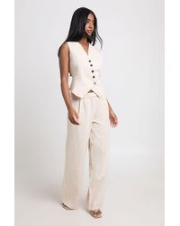 Boohoo - Linen Look Pleated Wide Leg Tailored Trousers - Lyst